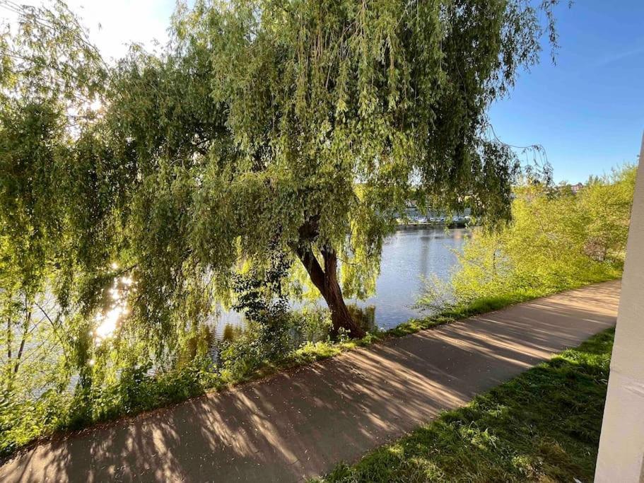 Balcon Sur La Riviere Apartment Perigueux Bagian luar foto