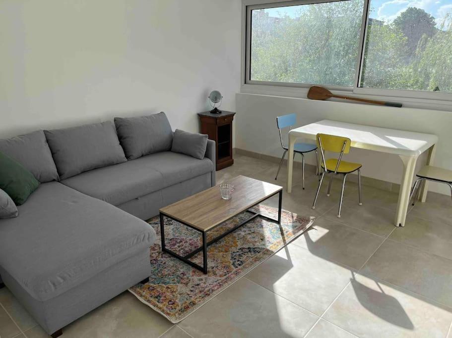 Balcon Sur La Riviere Apartment Perigueux Bagian luar foto
